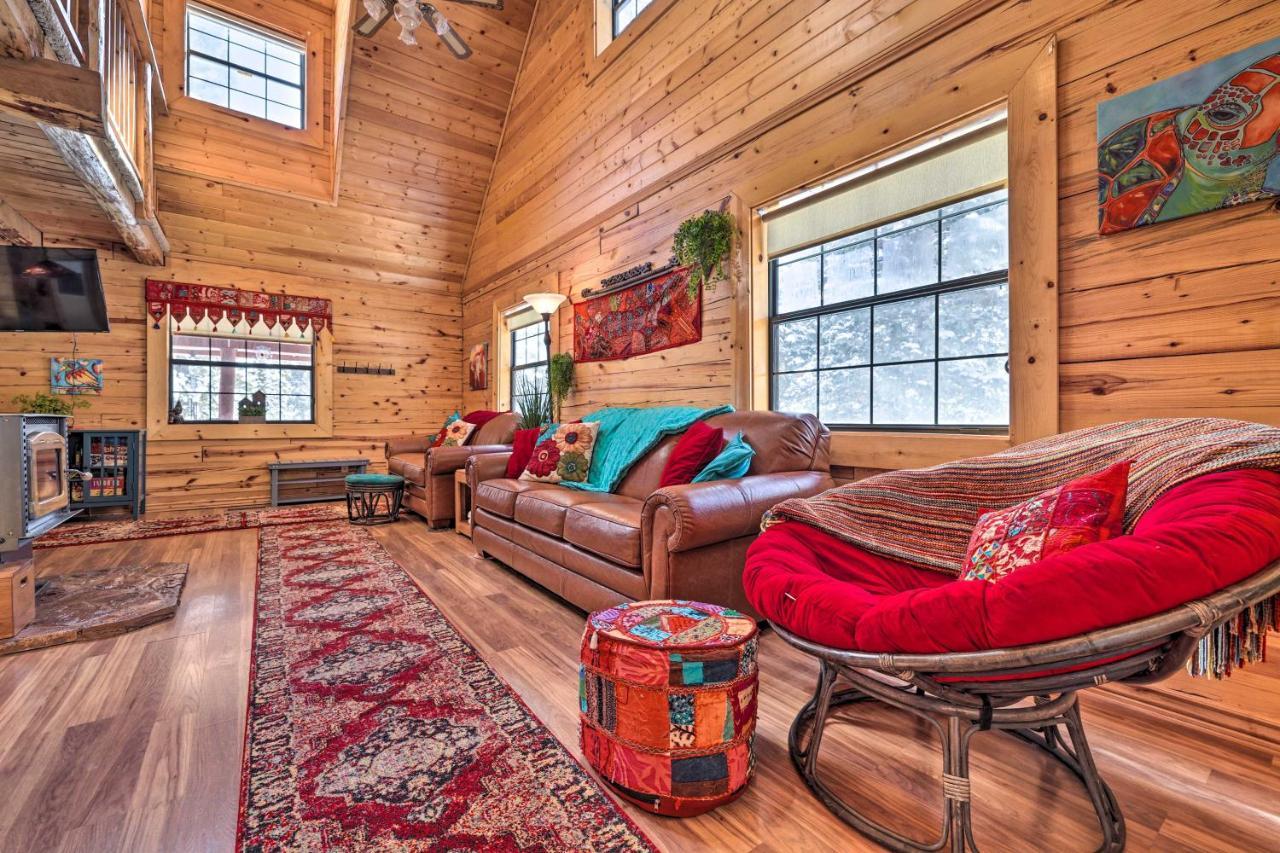 Rustic Duck Creek Village Cabin With Fire Pit! Ngoại thất bức ảnh