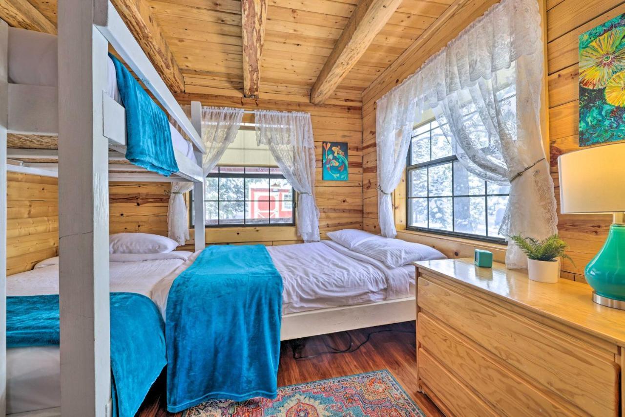 Rustic Duck Creek Village Cabin With Fire Pit! Ngoại thất bức ảnh
